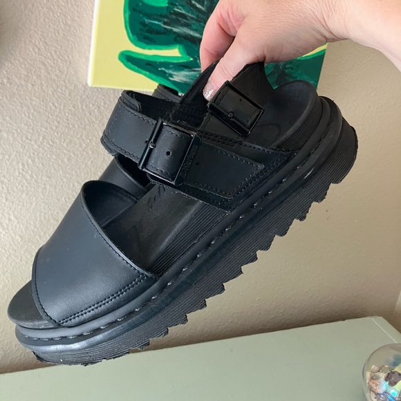 Dr. Martens Voss Leather Strap Sandals Smooth Black Hydro US 8 - Picture 2 of 7